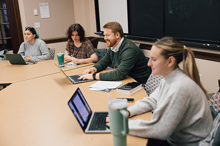 Graduate programs, graduate school, graduate students, classroom
History, historical methology, Jeff Johnson Ph.D.
Grad school